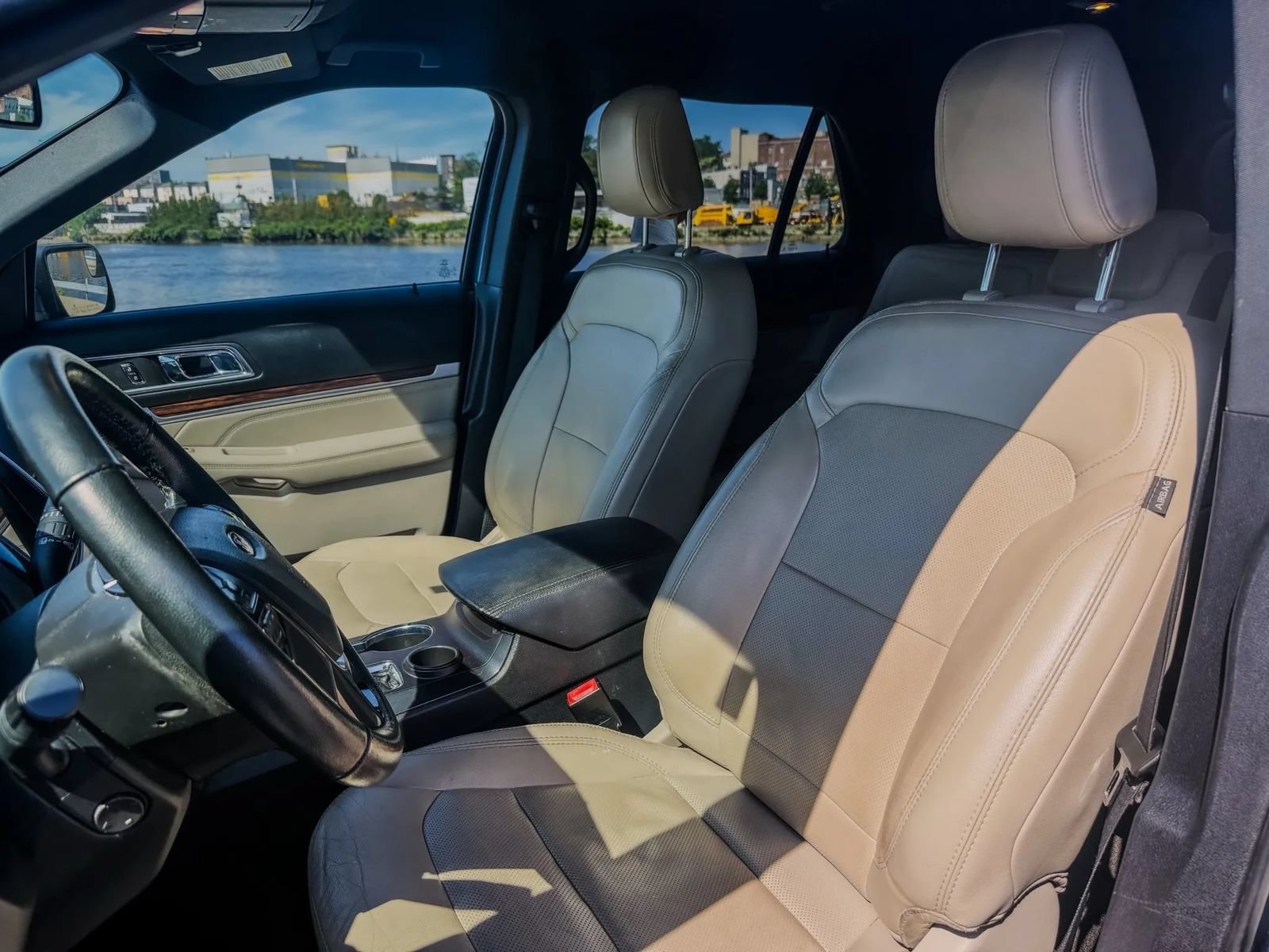 Used 2018 Ford Explorer Limited FWD image 20