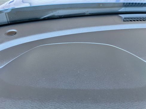 Used 2025 Nissan Sentra SV image 34