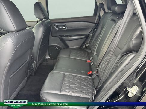 Used 2022 Nissan Rogue Platinum w/ Head-Up Display Package image 24