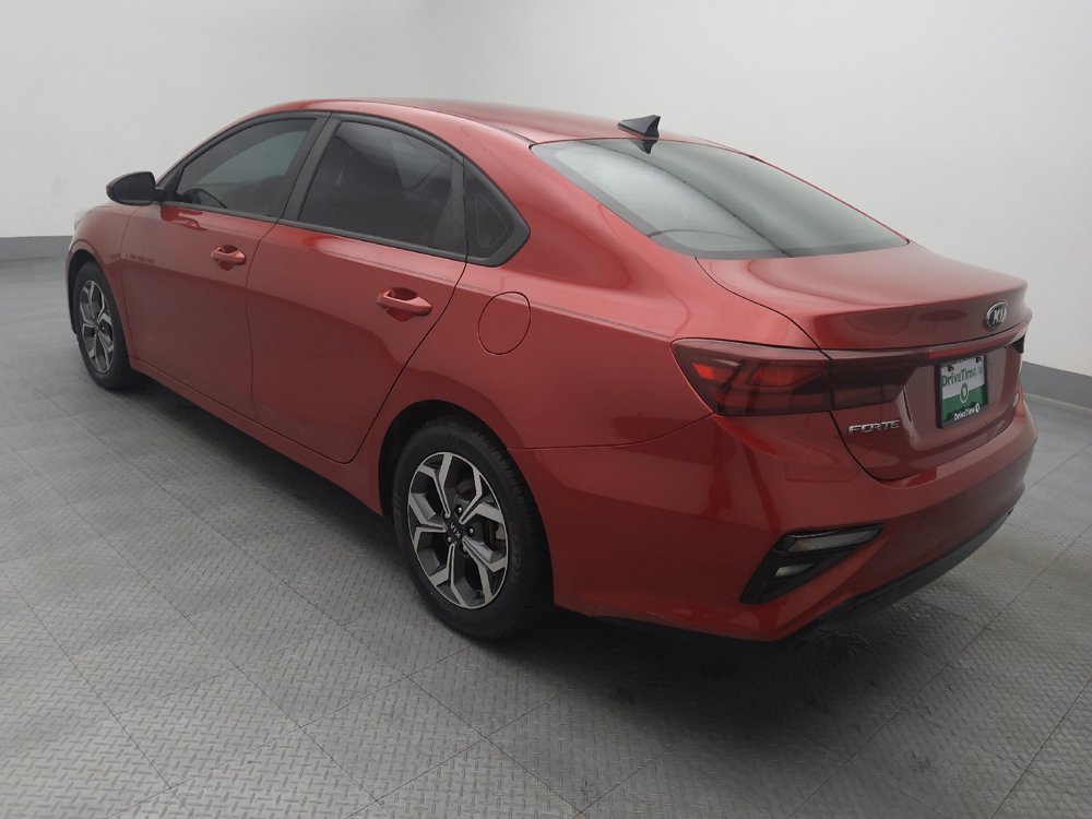Used 2019 Kia Forte LXS FWD image 5
