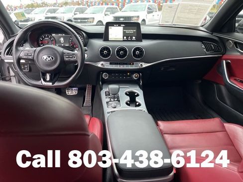 Used 2020 Kia Stinger GT2 image 18