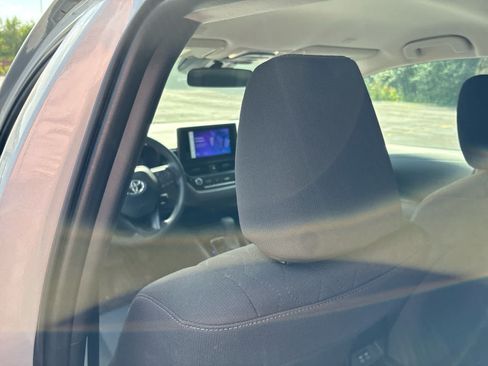 Used 2024 Toyota Corolla LE FWD image 8