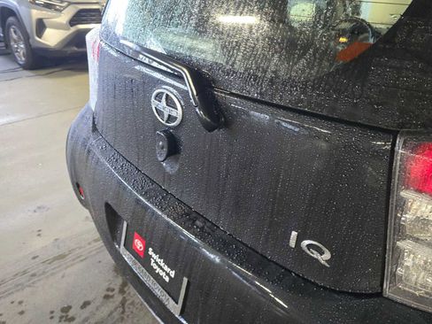 Used 2012 Scion iQ image 14