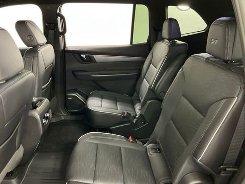New 2026 Buick Enclave Sport Touring w/ LPO, Floor Liner Package FWD image 35