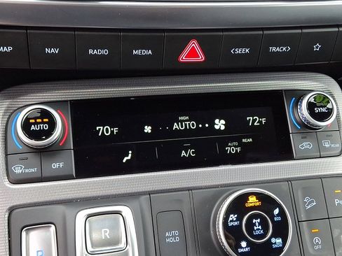 Used 2024 Hyundai Palisade Calligraphy AWD/4WD image 18