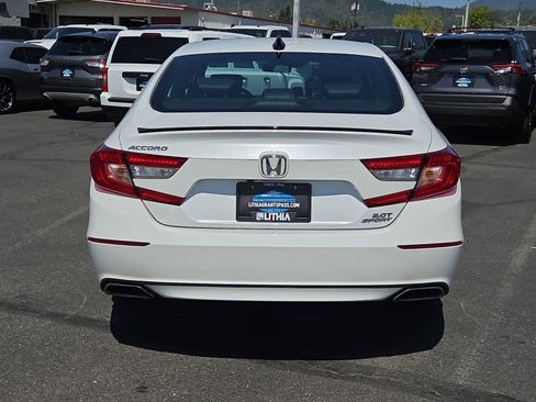 Used 2022 Honda Accord Sport image 13