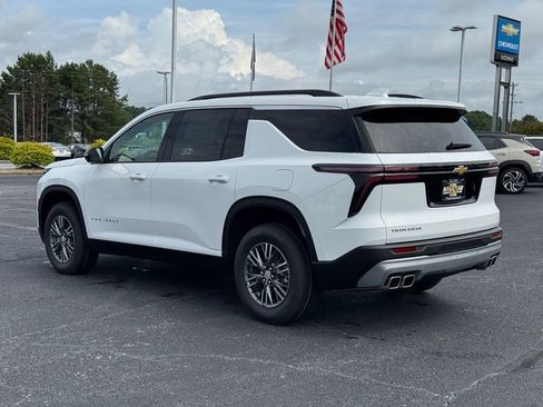 New 2026 Chevrolet Traverse LT w/ Driver Confidence Package image 5