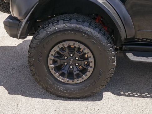 Used 2022 Ford Bronco Raptor AWD/4WD image 6