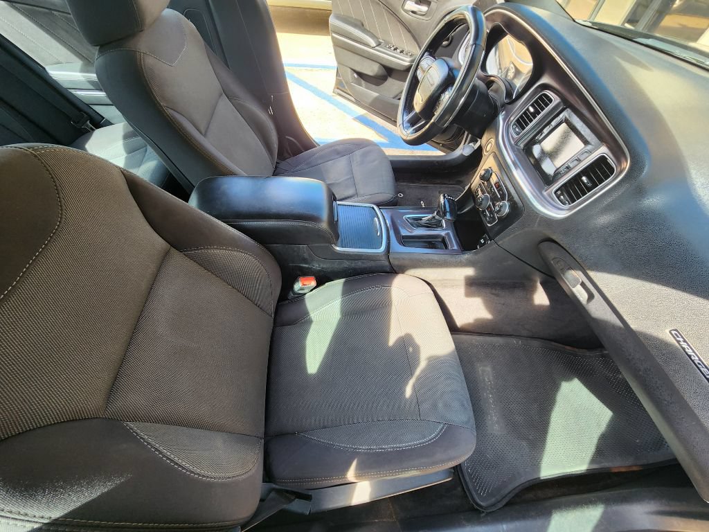 Used 2015 Dodge Charger SE w/ Popular Equipment Group RWD image 10