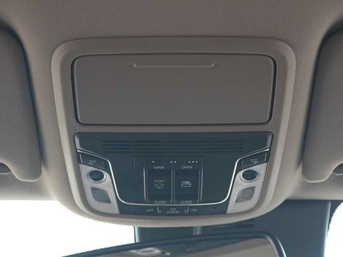 Used 2019 Honda Ridgeline RTL-E image 25