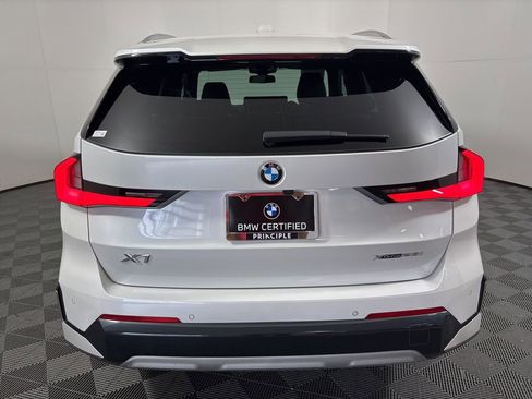 Certified 2025 BMW X1 xDrive28i w/ Technology Package image 6