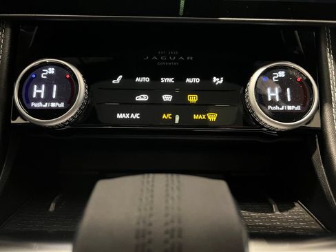 New 2025 Jaguar F-PACE R-Dynamic S AWD/4WD image 16
