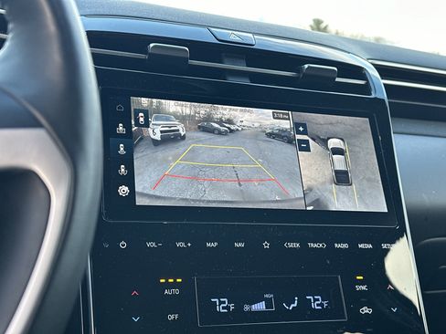 Used 2024 Hyundai Santa Cruz Limited image 4