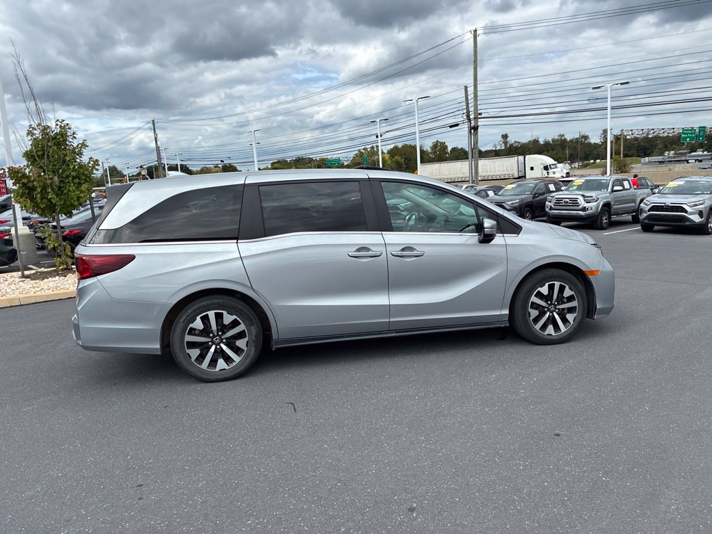 Used 2025 Honda Odyssey EX-L image 7