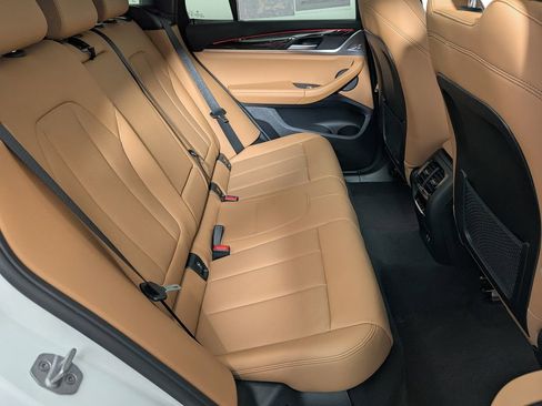 Certified 2024 BMW X3 xDrive30i w/ Premium Package image 37