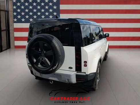 Used 2021 Land Rover Defender 110 SE AWD/4WD image 7