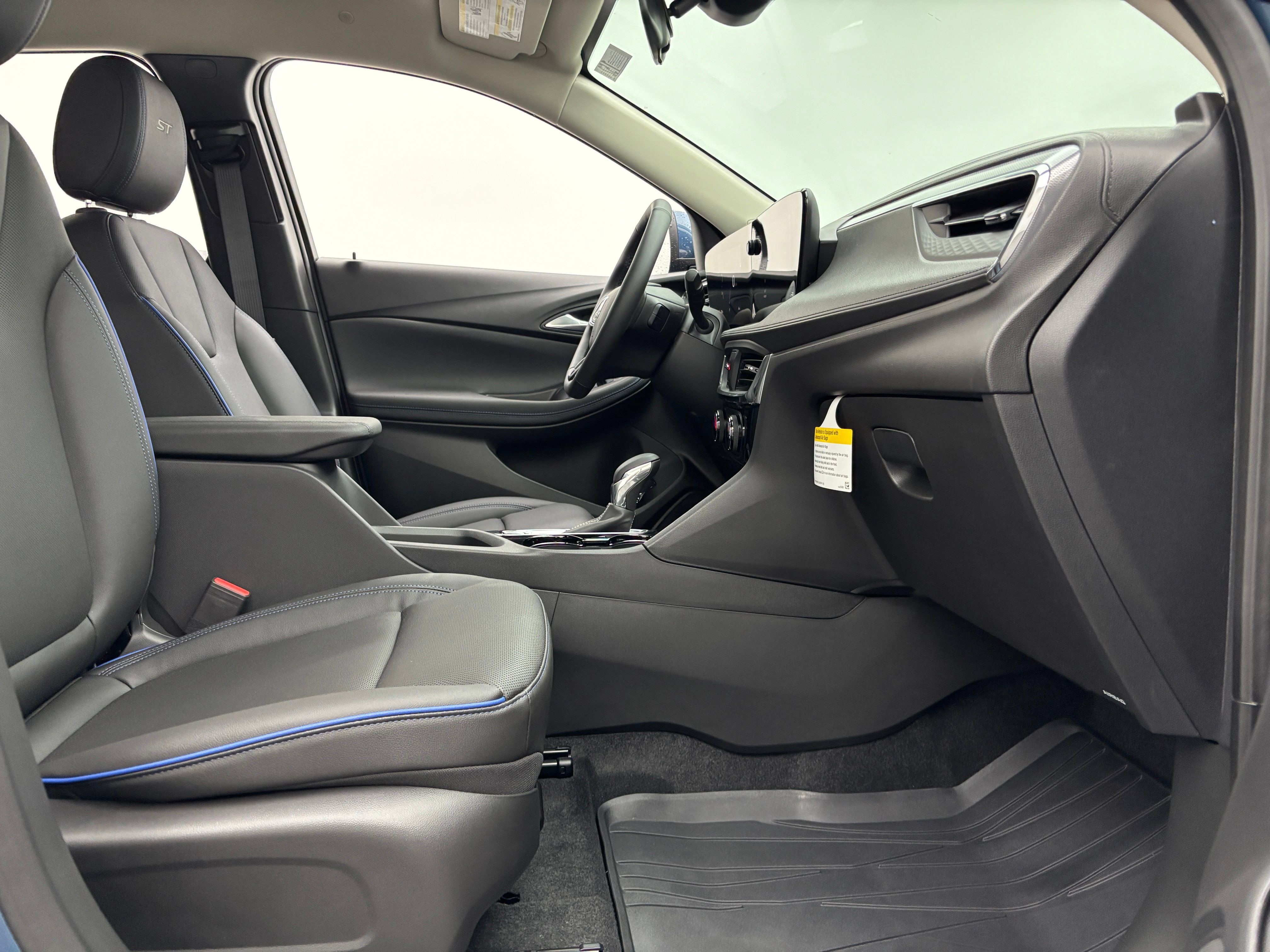 New 2026 Buick Encore GX Sport Touring w/ Advanced Technology Package FWD image 29