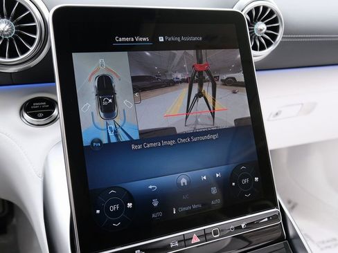 Used 2026 Mercedes-Benz Maybach SL 680 image 24