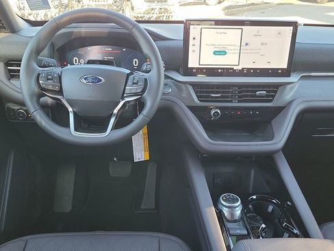 New 2026 Ford Explorer Platinum RWD image 11