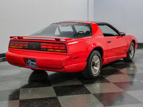 Used 1992 Pontiac Firebird Coupe RWD image 25