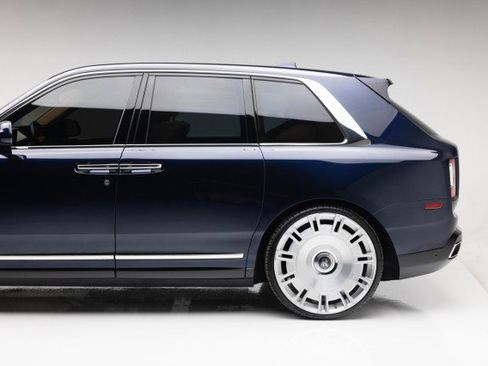 Used 2019 Rolls-Royce Cullinan image 19