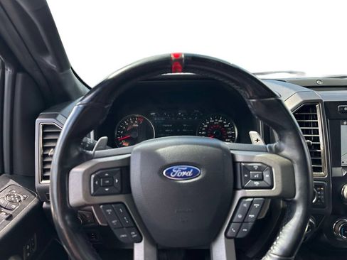 Used 2019 Ford F150 Raptor w/ Equipment Group 802A Luxury AWD/4WD image 17