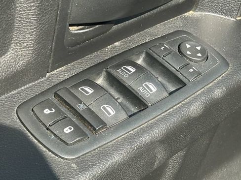 Used 2015 RAM 1500 Tradesman w/ Popular Equipment Group AWD/4WD image 25