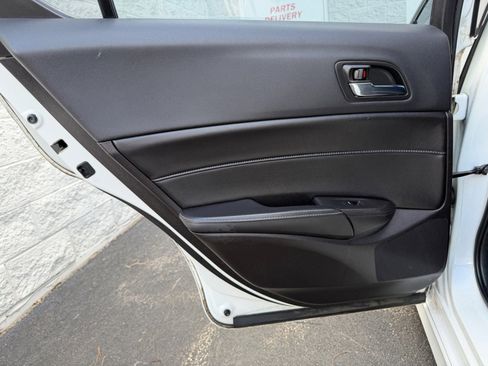 Used 2016 Acura ILX image 38