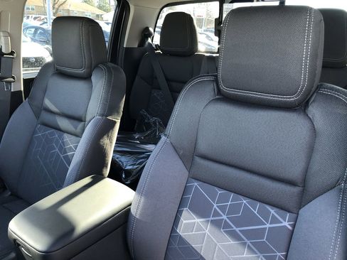 New 2026 Nissan Frontier SV w/ Tow Package image 21