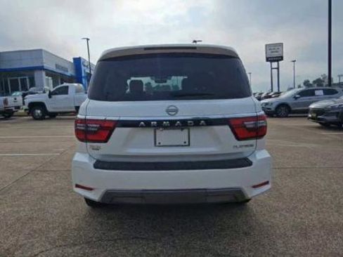 Used 2024 Nissan Armada Platinum w/ Captain's Chairs Package image 7