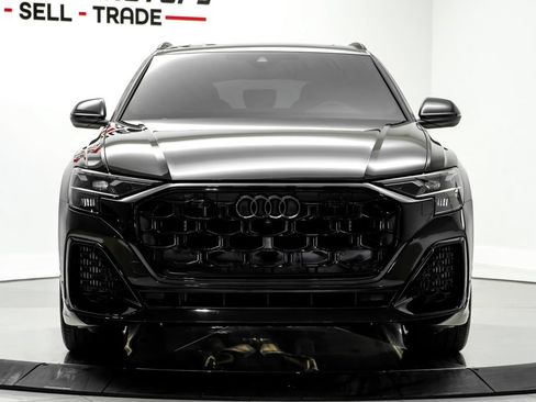 Used 2024 Audi SQ8 Premium Plus w/ Executive Package AWD/4WD image 2