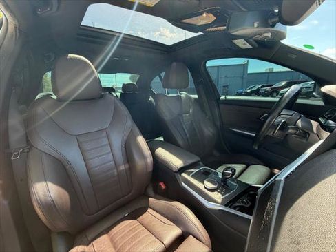 Used 2019 BMW 330i Sedan RWD image 10