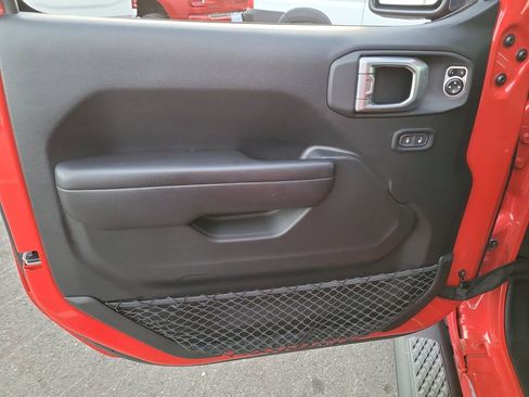 Certified 2020 Jeep Gladiator Sport w/ Quick Order Package 24S image 12