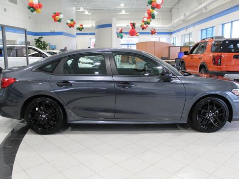 Certified 2023 Honda Civic Sport image 4