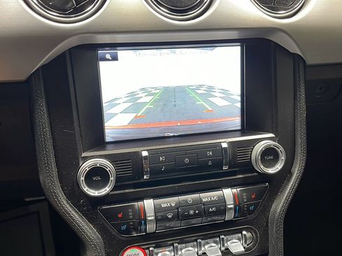 Used 2015 Ford Mustang Premium RWD image 9