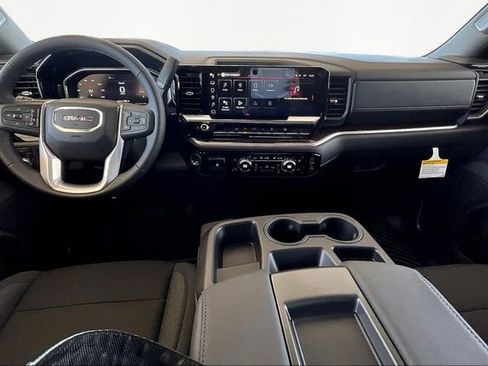 New 2026 GMC Sierra 1500 SLE image 6