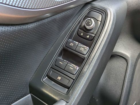 Used 2021 Subaru Crosstrek 2.5i Limited w/ Moonroof Package 2 image 21