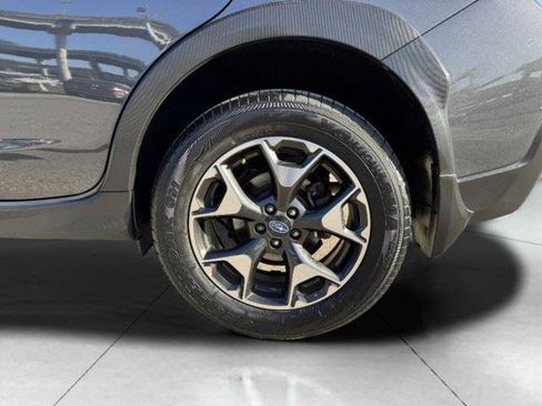 Used 2020 Subaru Crosstrek 2.0i Premium w/ Moonroof Package 1 AWD/4WD image 55