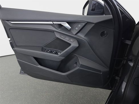 Used 2022 Audi A3 2.0T Premium Plus w/ Premium Plus Package image 27