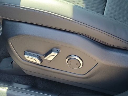 New 2027 Hyundai Santa Fe SEL FWD image 18