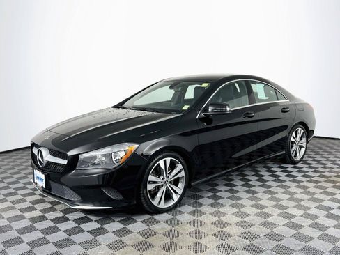 Used 2019 Mercedes-Benz CLA 250 4MATIC image 2
