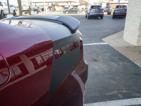 Used 2023 Dodge Charger Scat Pack w/ Daytona Edition Group image 10