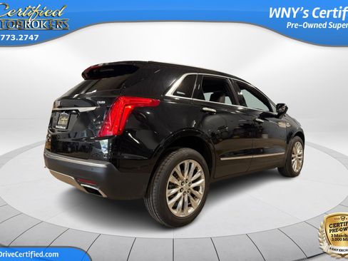 Used 2019 Cadillac XT5 Platinum AWD/4WD image 6