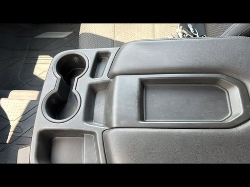 Used 2019 Chevrolet Silverado 1500 Custom w/ Custom Value Package AWD/4WD image 22