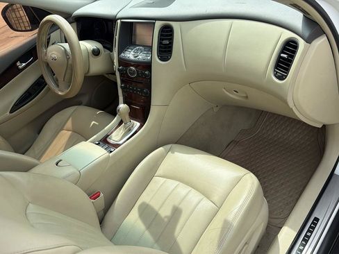 Used 2015 INFINITI QX50 Journey w/ Premium Package RWD image 22
