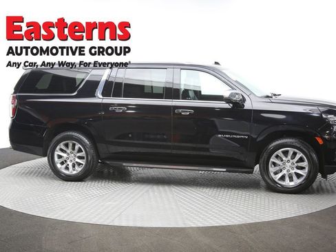Used 2024 Chevrolet Suburban Premier RWD image 50