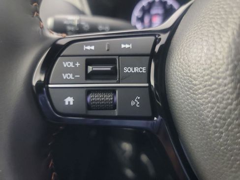 Certified 2025 Honda HR-V Sport image 25