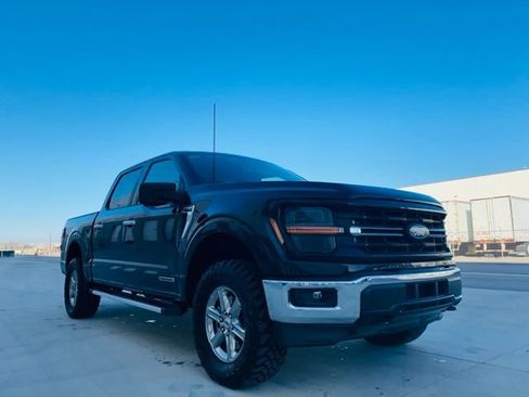 Used 2024 Ford F150 XLT w/ Mobile Office Package image 9