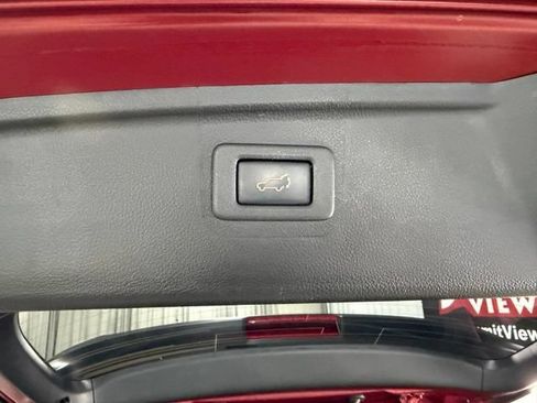 Used 2019 Subaru Outback 2.5i Premium AWD/4WD image 17