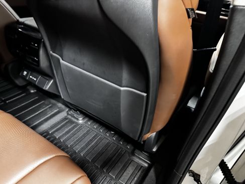 Certified 2025 Acura MDX FWD w/ Technology Package image 42